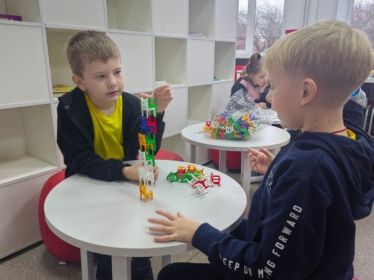 Турнир настольных игр «Оазис настольных игр»..